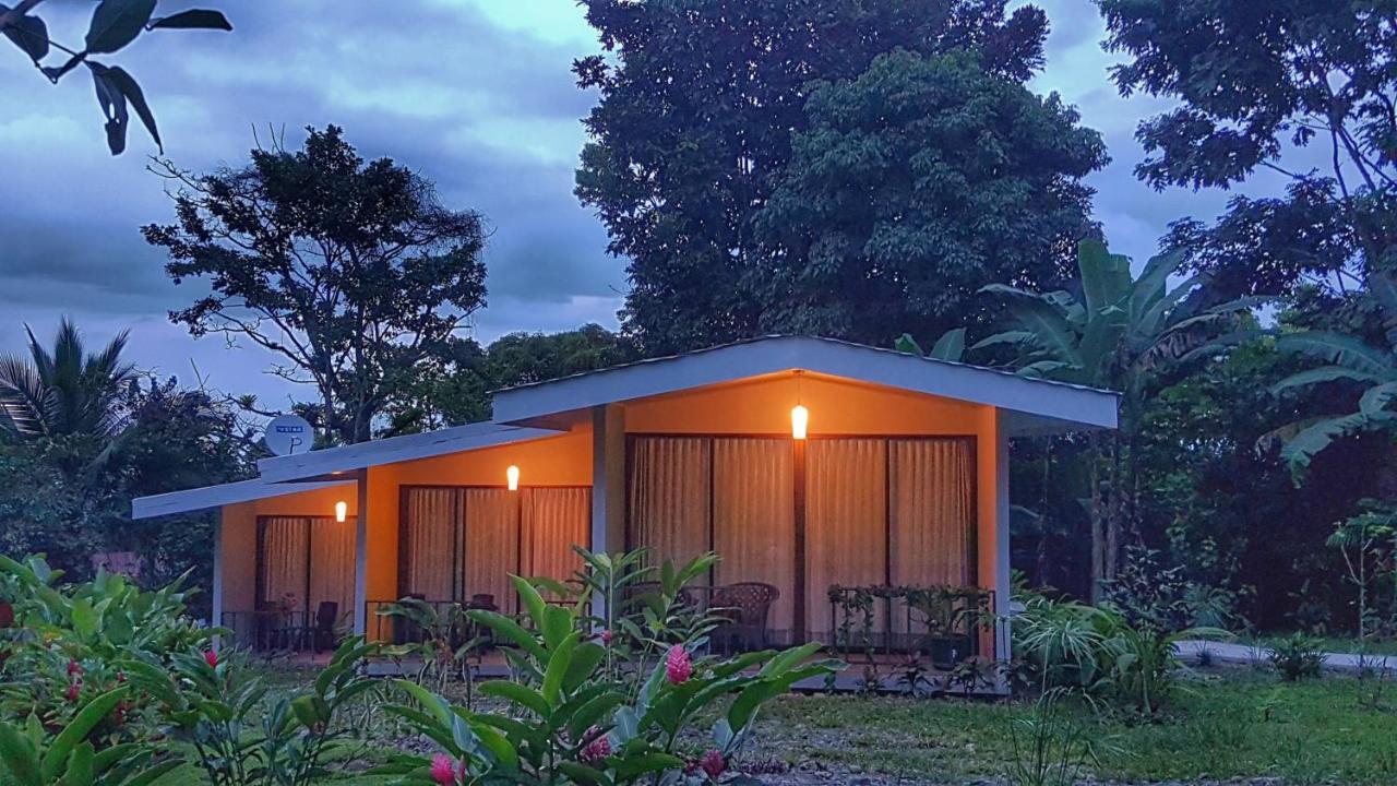 La Fortuna Yellow Tree Suites מראה חיצוני תמונה